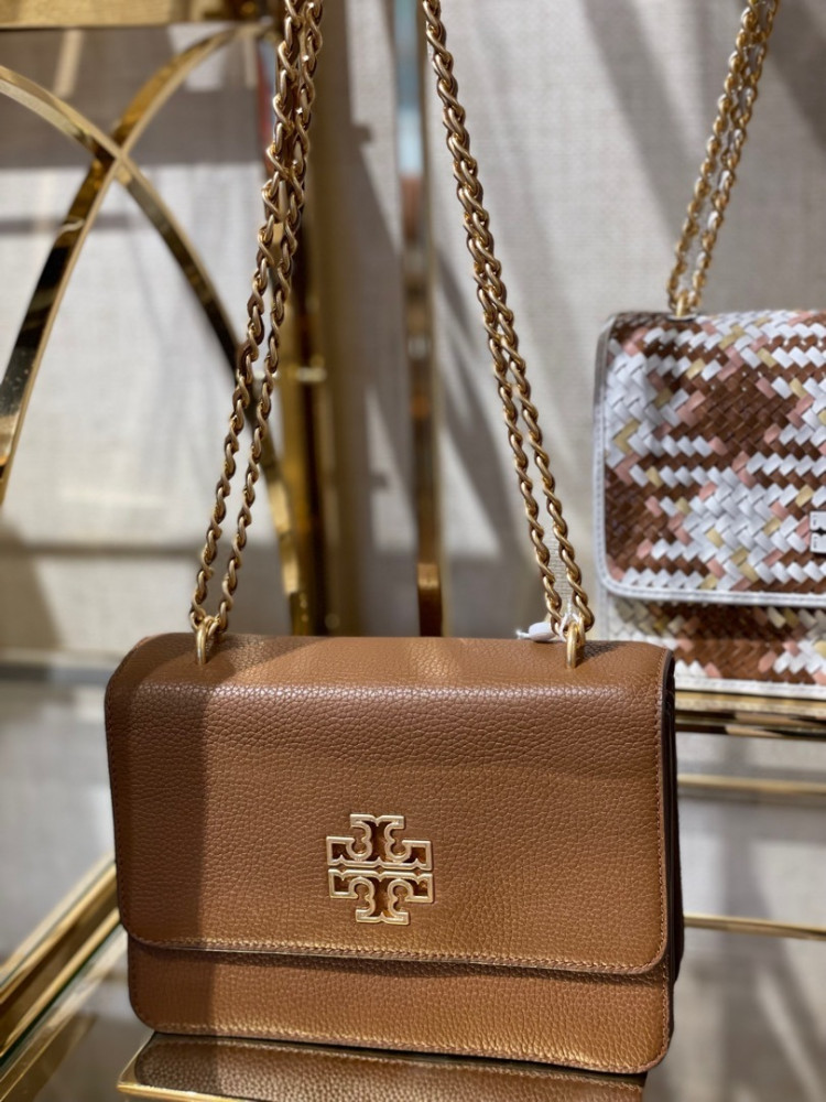 tory burch chevron bucket bag