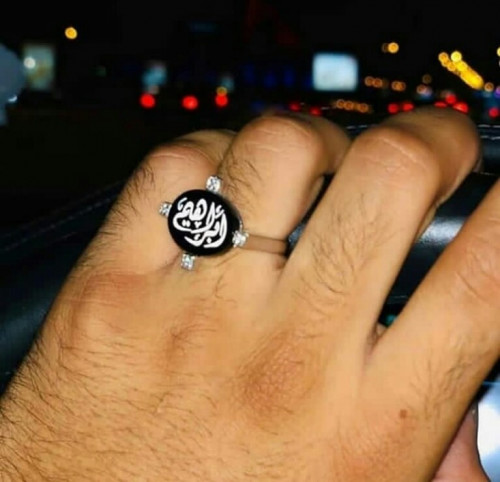 خاتم رجالي ملكي فضه بالاسم حجر اسود - عهود