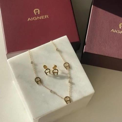 سلسال مع حلق من اقنر ِAIGNER