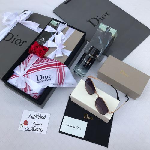 بوكس ديور .. شماغ ديور .. مقاسات55/58/60. .. الوان...