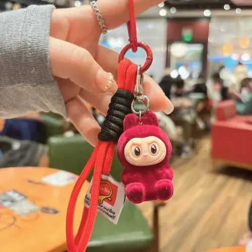 ميدالية لابوبو* - Labubu Keychain