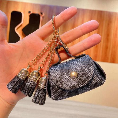 ميدالية حقيبة *- bag Keychain