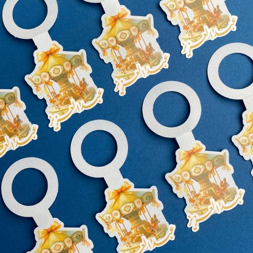 تاق مويا | ثيم أصفر