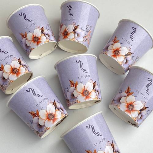 كوب ورقي بتصميم مميز