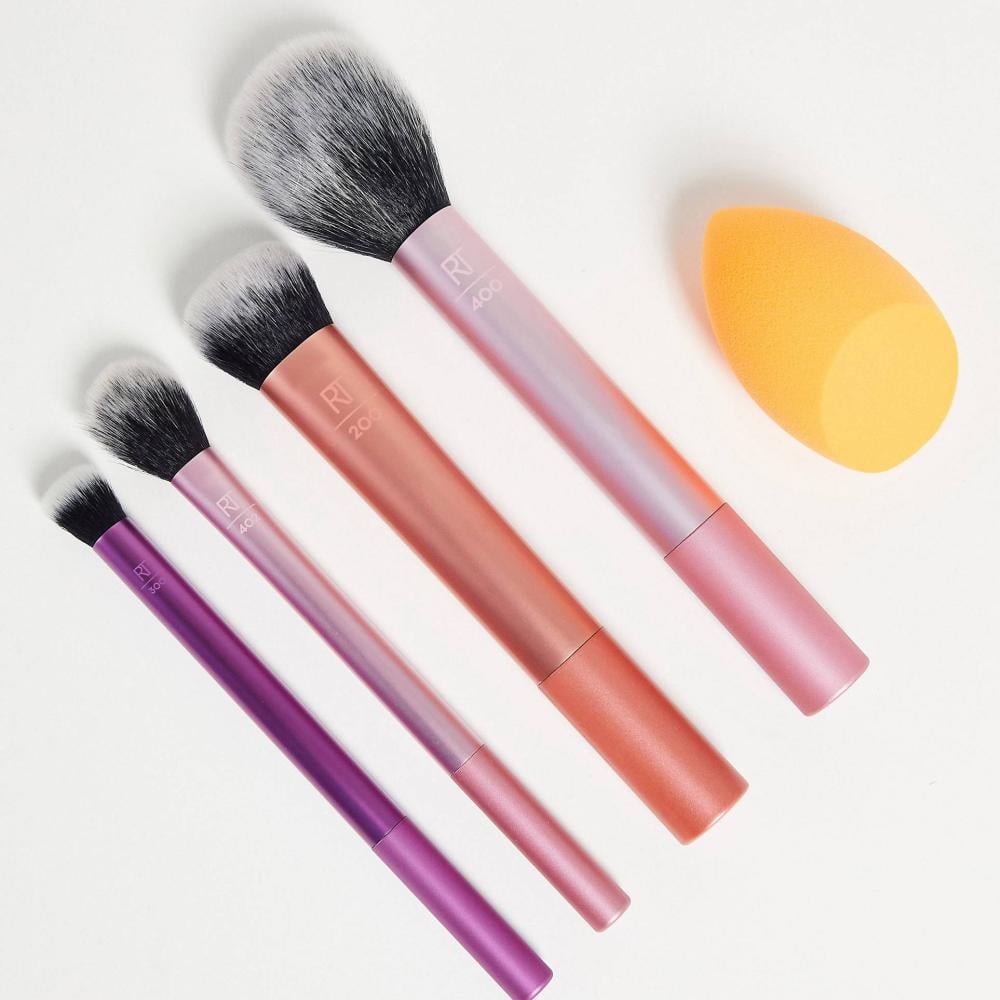 تناسب استخداماتك اليومية لوضع الكونتور و البلاشر وظلال العيون