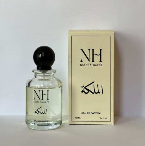 عطر الملكة عطر الأنثى المميزه .يمنحك الثقه العالية...