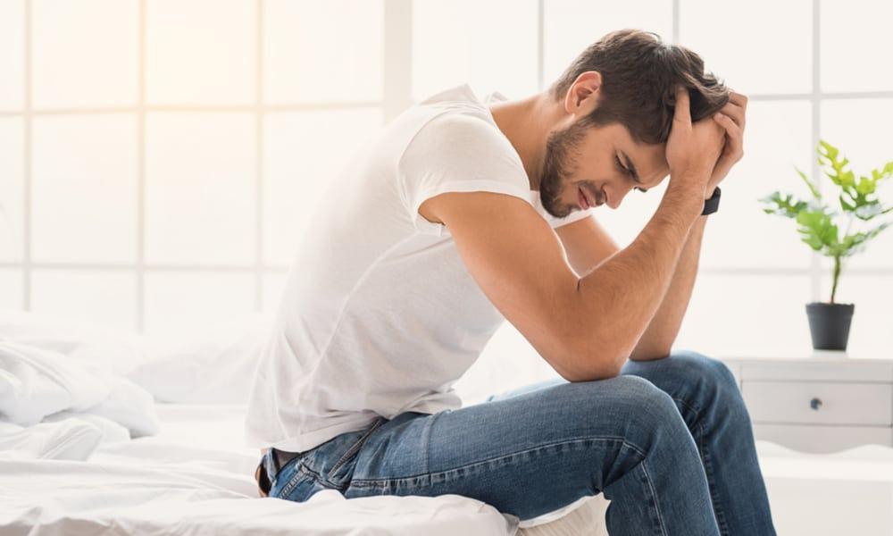 متى تظهر أول أعراض الإيدز بعد العلاقة؟ جدول زمني بالأيام والأسابيع