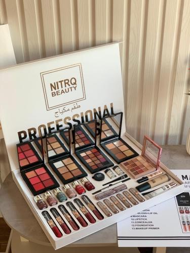 طقم مكياج NITRQ