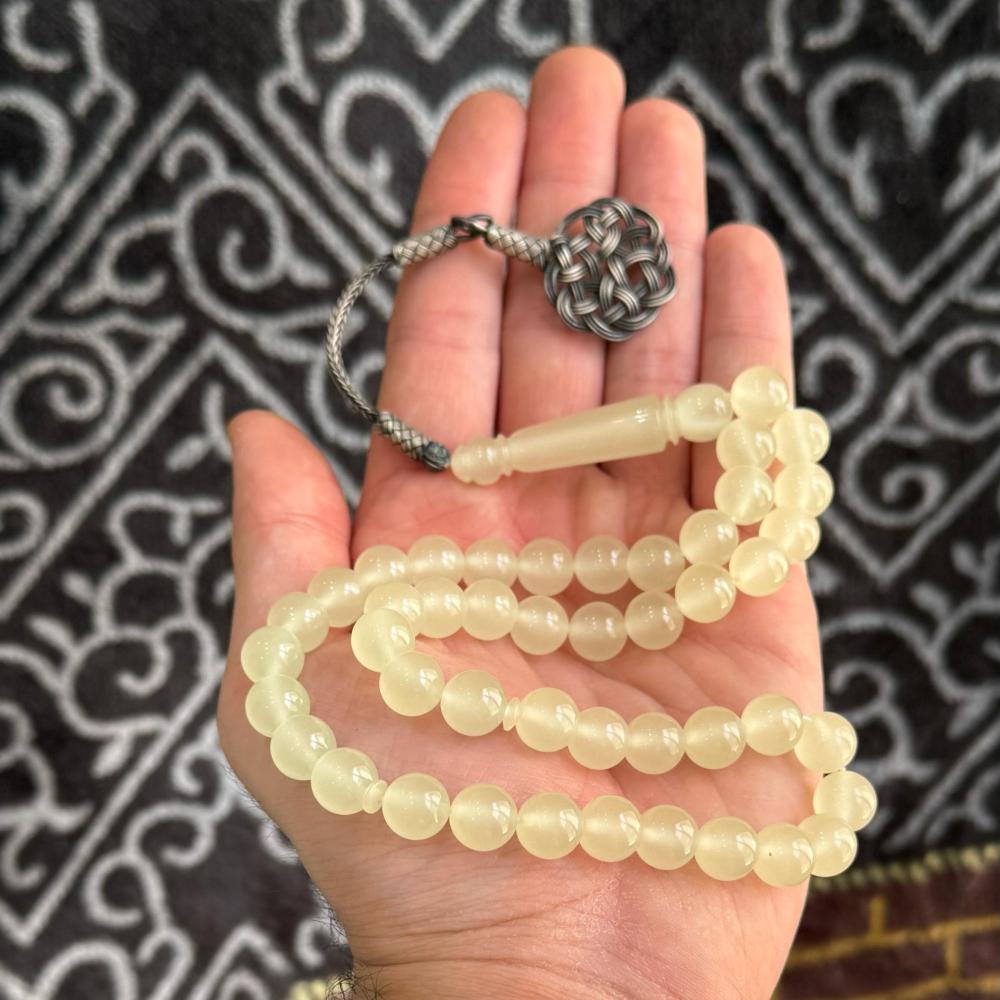سبحه بكلايت ابيض عاجي فاتح مضئ