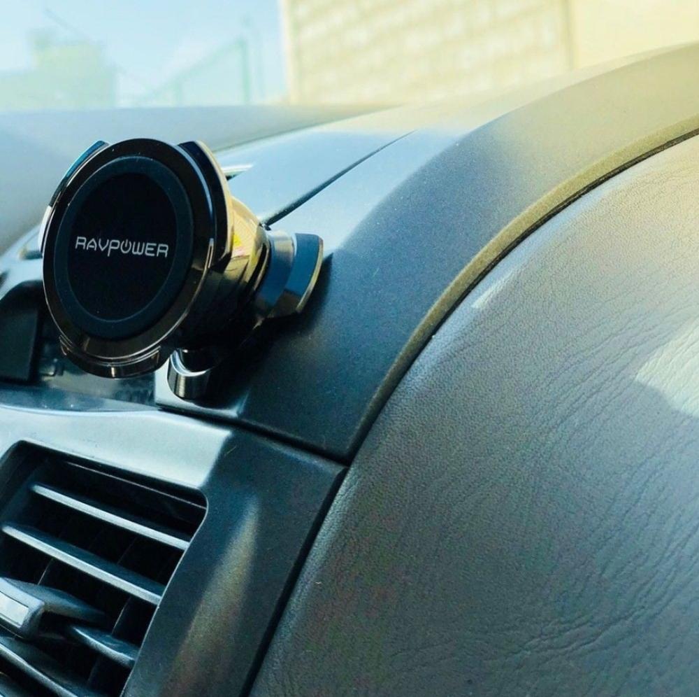 ستاند حامل جوال الاصلي 360درجة Ravpower Magnetic  car Phone Mount Ultra strong Magnetic Force