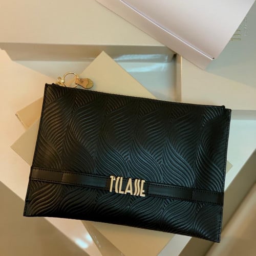 مايدخل فيه ورق  A4  Pouch alvieromartini