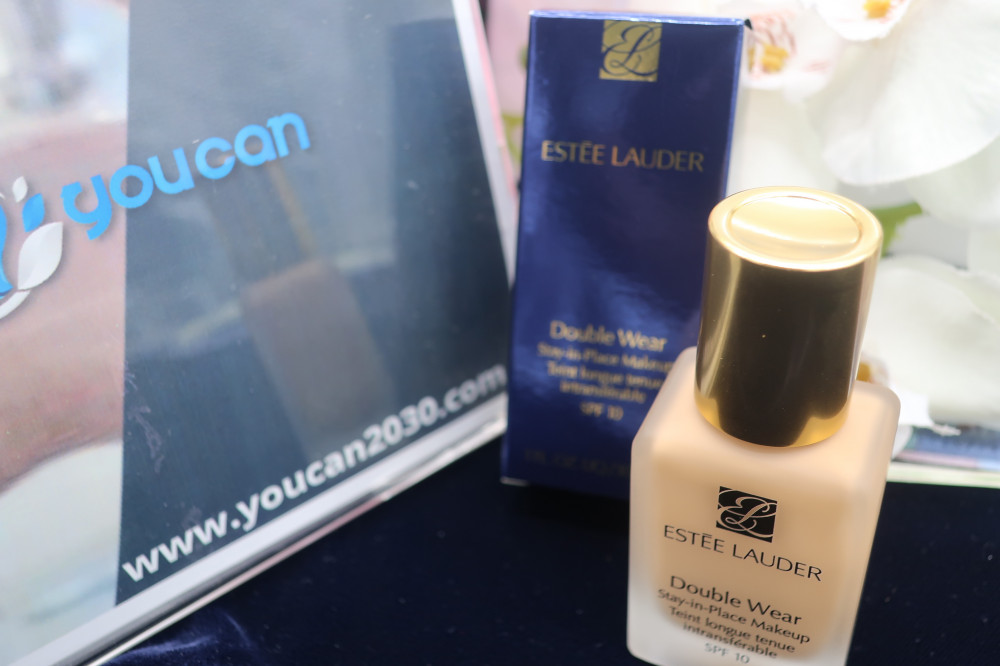 كريم اساس Estee Lauder سر جمال المكياج الاحترافي مجلة رقيقة