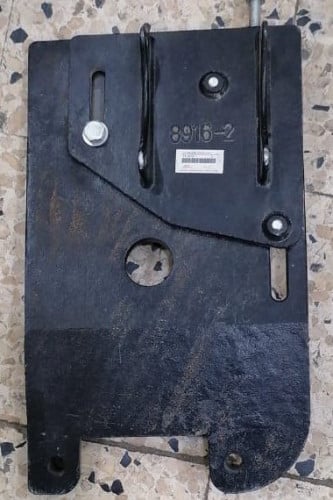 #12256C قاعدة كمبروسر ناقله مان / COMPRESSOR BRACKET MAN TRUCK