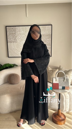 عبايه سوداء بتل مميز