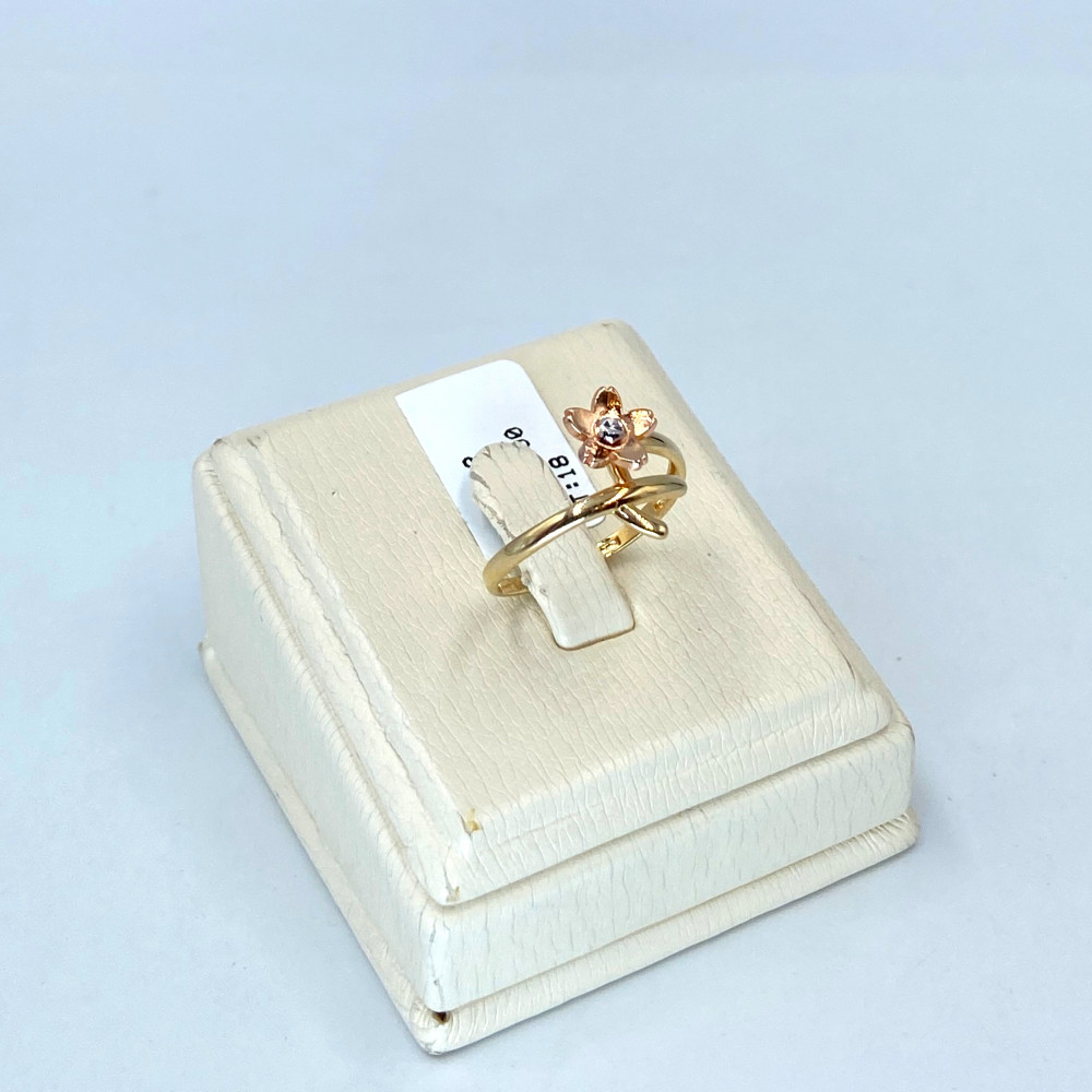 21 karat gold ring, weight 3.0 grams - زمرد ذهب و الماس