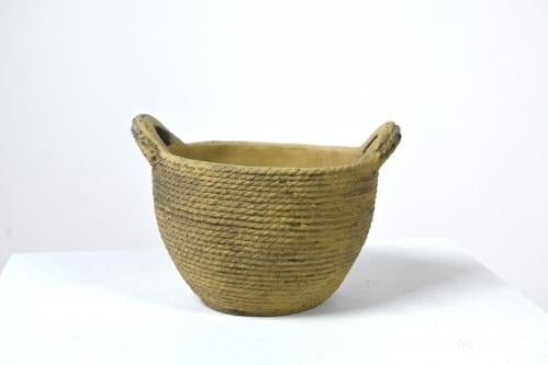 سلة فخار