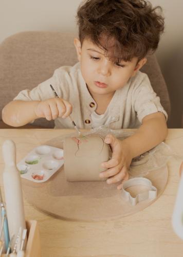ورشة اصنع كوبك (طفل)
