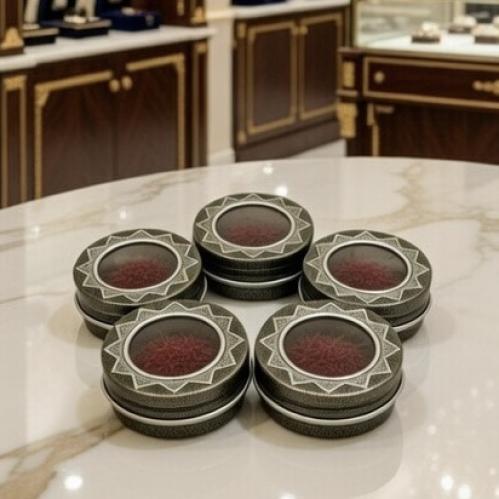 ٥ علب زعفران