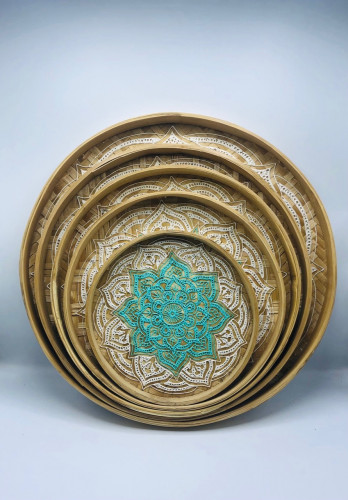 طقم مكون من 5 ألواح من الخوص الطبيعي (45سم،40سم،35سم،30سم،25سم)