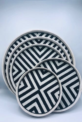 طقم مكون من 5 ألواح من الخوص الطبيعي مزين بالخرز (45سم،40سم،35سم،30سم،25سم)