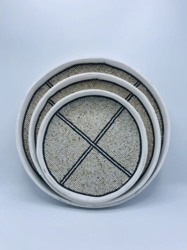 3 صواني (جداريات)  لون بيج مع الأسود (٣٠سم،٢٥سم،٢٠سم)