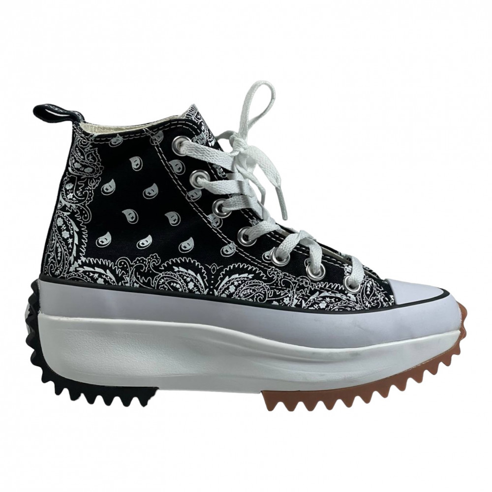حذاء Converse