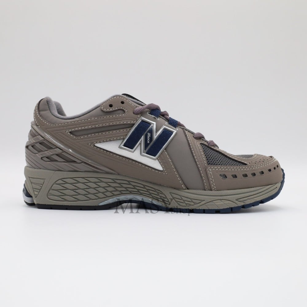 New Balance 1906