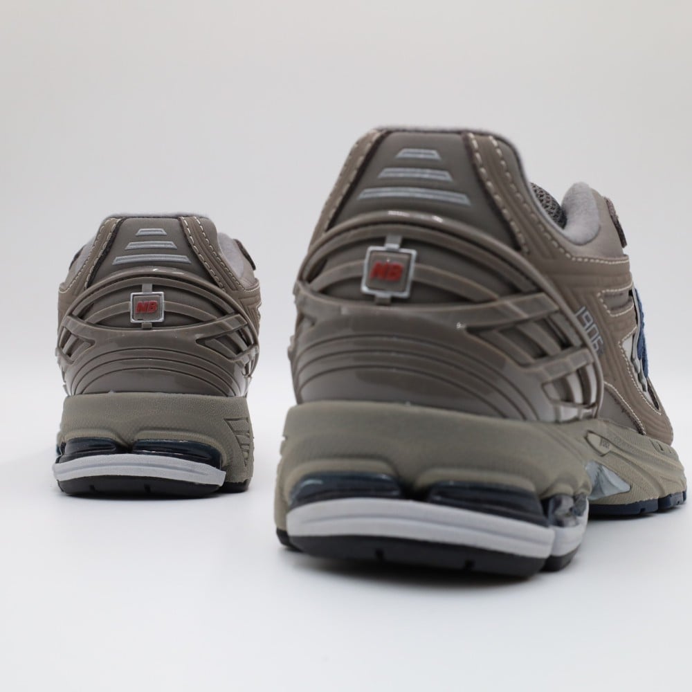 New Balance 1906