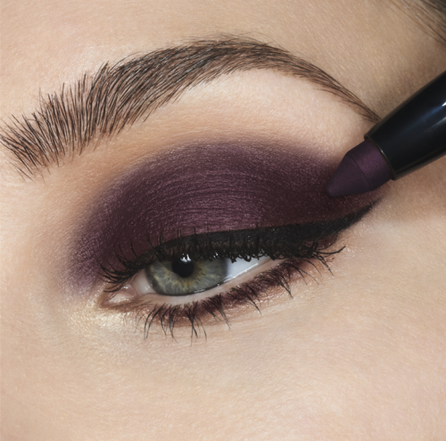 Avon ظل العيون افون ترو بورستاي - استيتمنت بيري