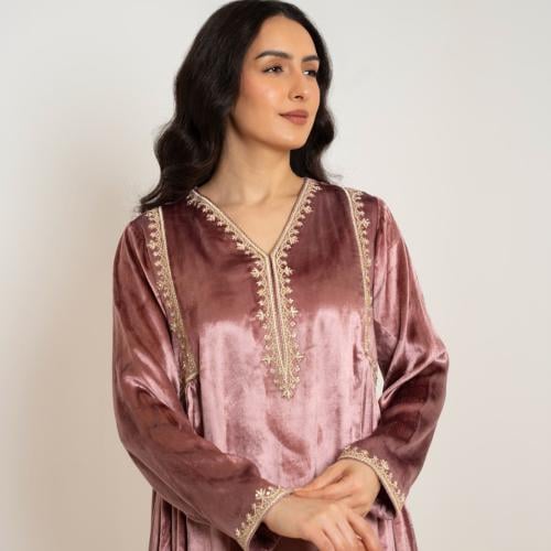 ثوب وردة مراكش