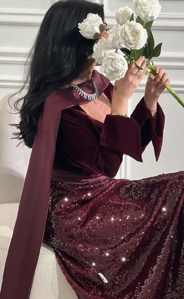 فستان زكيه