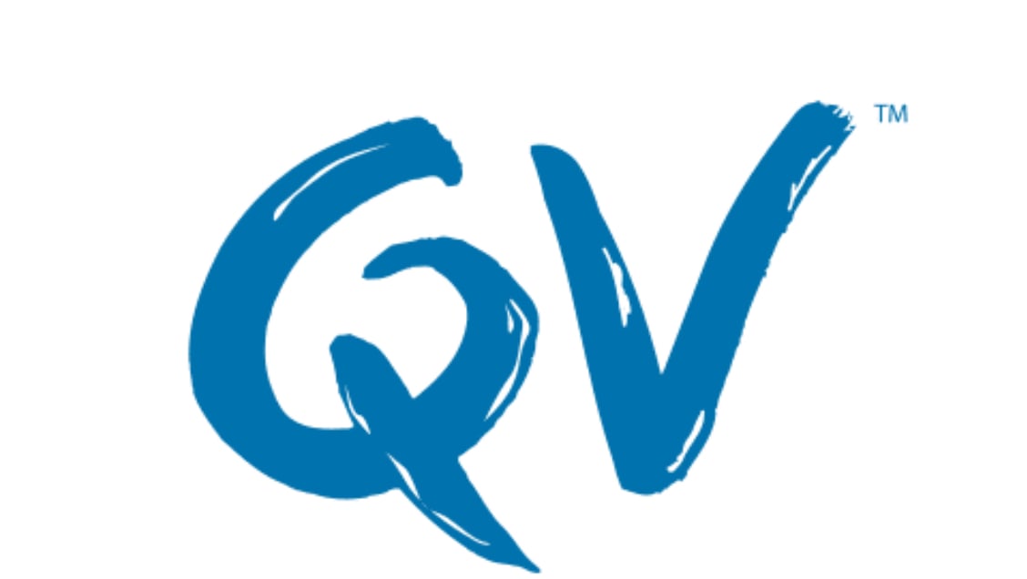 كيو في QV