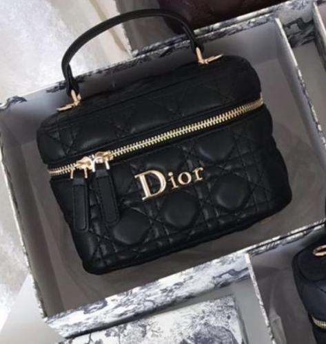 شنطة ديور 0010