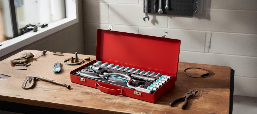 Practical Socket Wrench Set for Daily Use