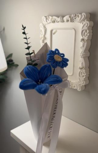 بوكيه belle blooms أزرق