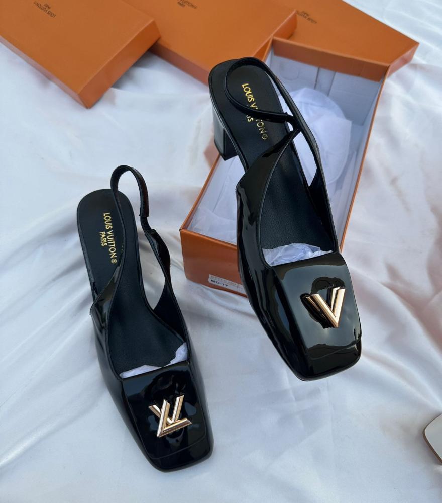 كعب LV الهبه