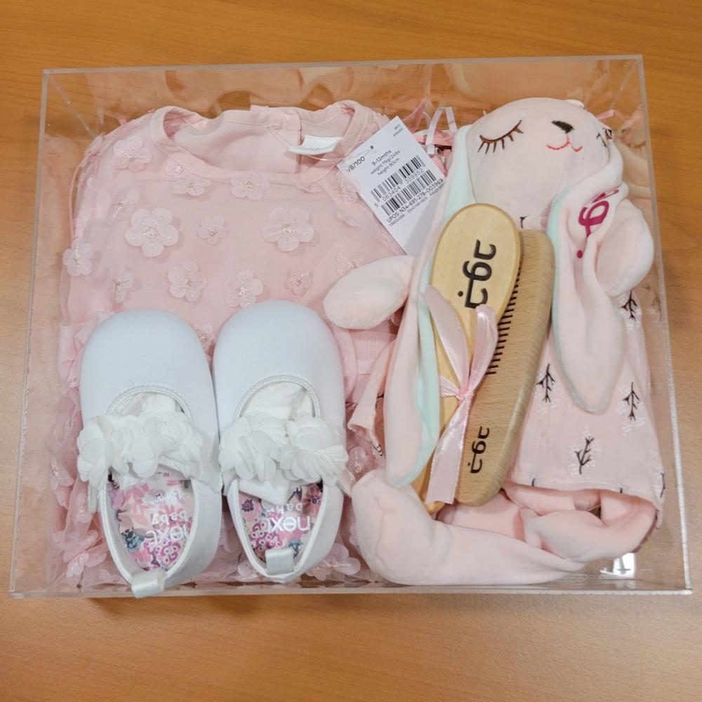 بوكس هدايا مواليد بنات فخمة