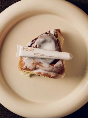 Limited edition cinnamon roll peptide lip tint