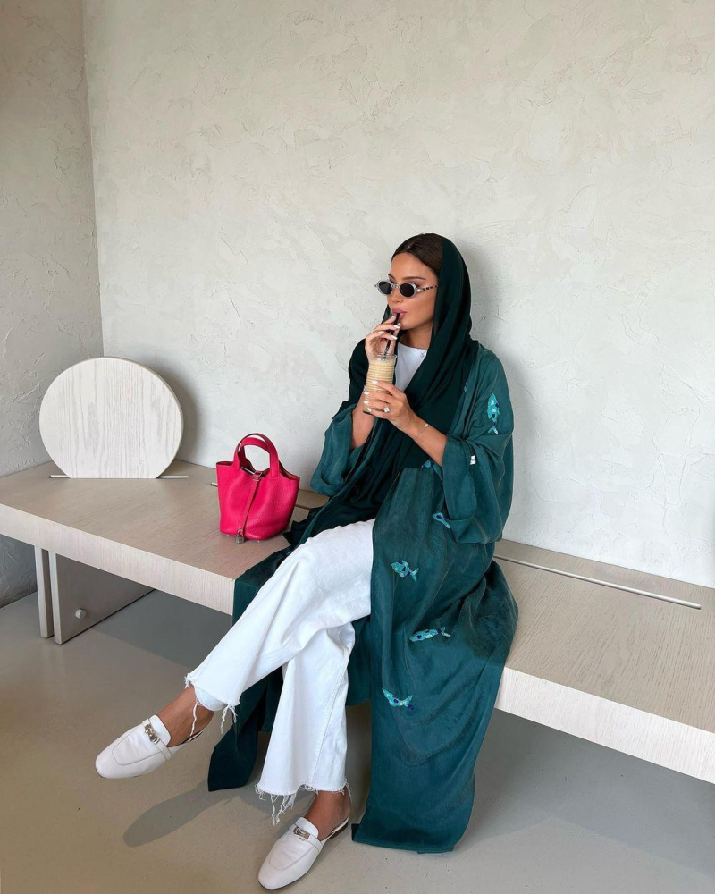 From Hijab to Abaya: The Journey of Arab Fashion