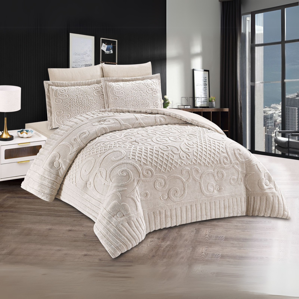 مفرش مزن - فاخر شتوي مزدوج - 8 قطع