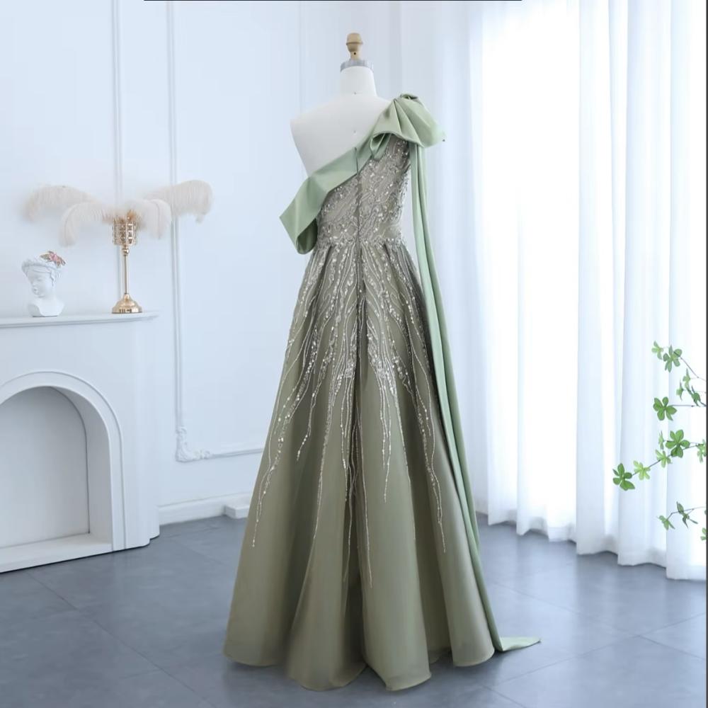 green color one piece dress Luxurious in olive color, piece, with side slit 25autumn