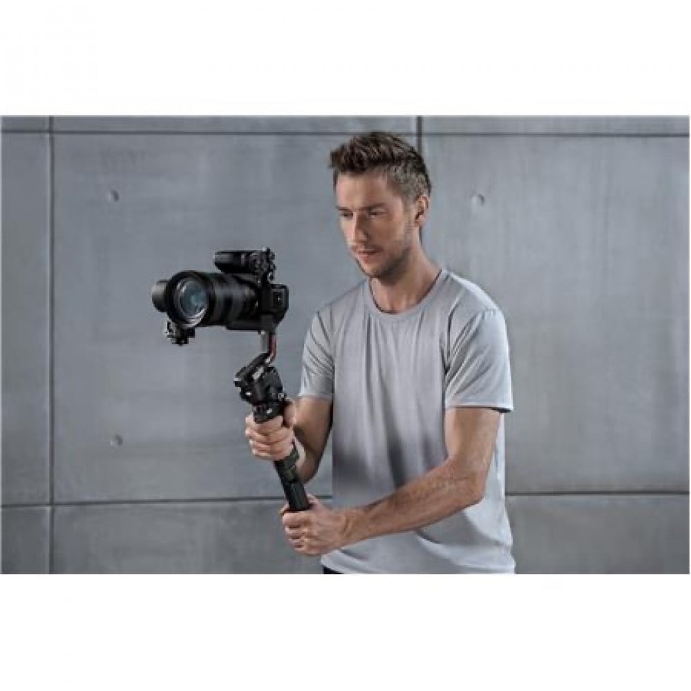 DJI's RS3 mirrorless camera stabilizer unlocks automatically and is easier  to balance