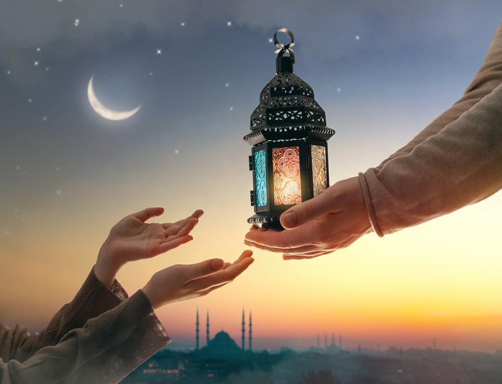 رمضان والعبايات: تألقي بإطلالة أنيقة في الشهر الفضيل