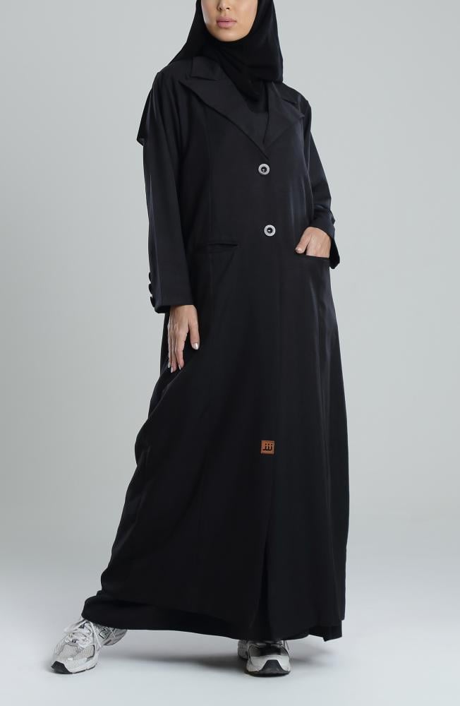 عباية بليزر كلاسيكية بقصة رسمية وأزرار أمامية