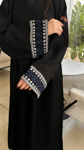 عباية الملكة