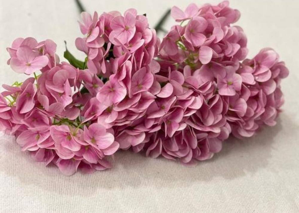 كورنر العبايات 001