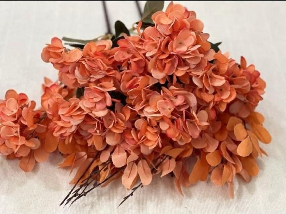 كورنر العبايات 001