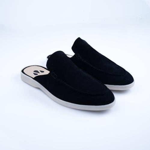 Moody mules | Daim