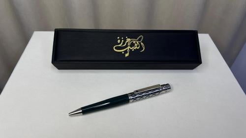 قلم كارتير اخضر