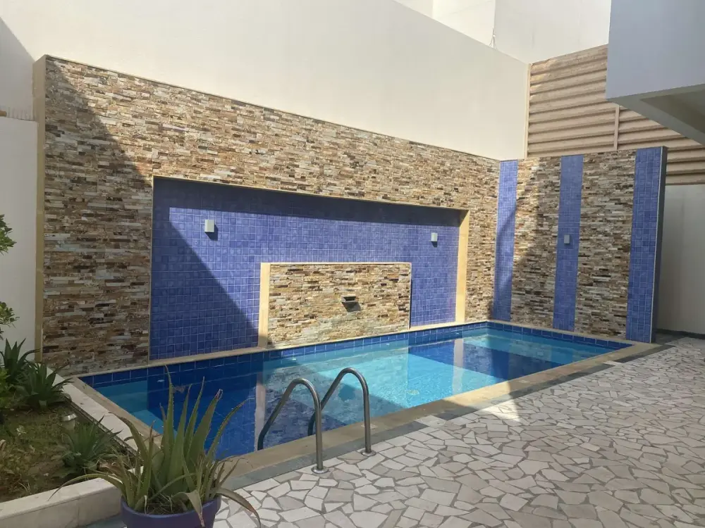خدمات المسابح